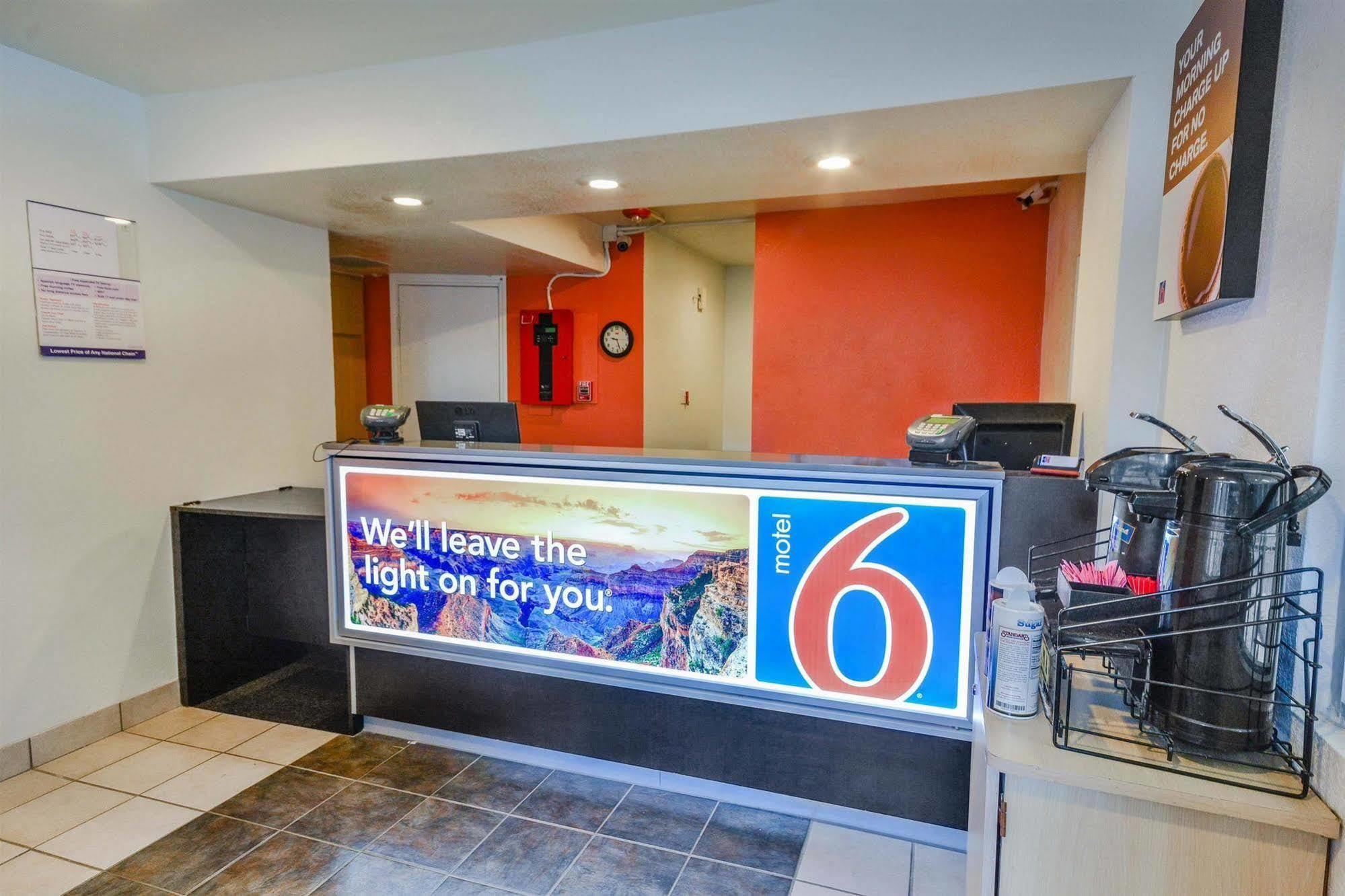 Motel 6-Huntsville, Tx Luaran gambar